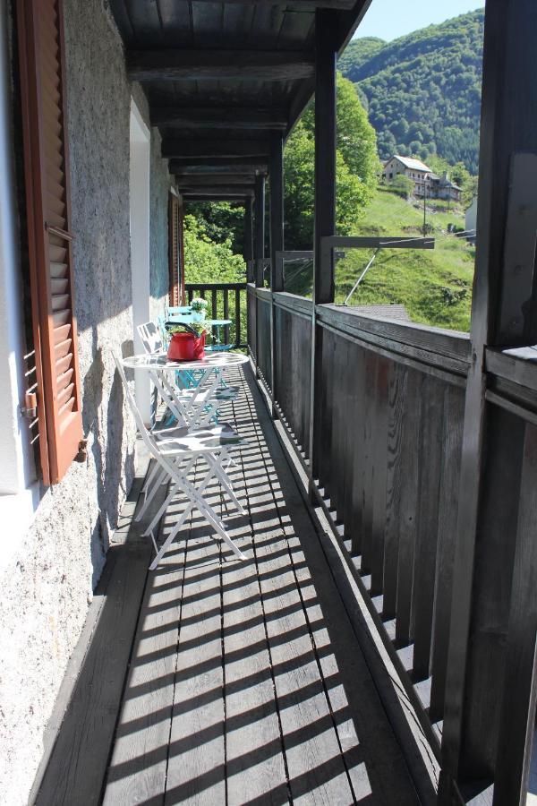 Bnb "A La Crus" Crana Exterior foto